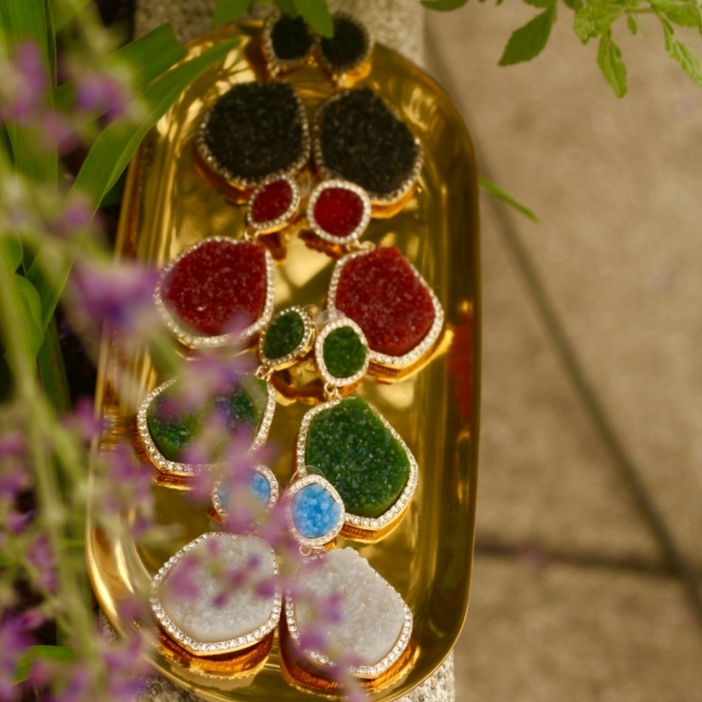 BOGO🎁 NEW Anthro Moonlight Drop Druzy Earrings - Picture 6 of 8
